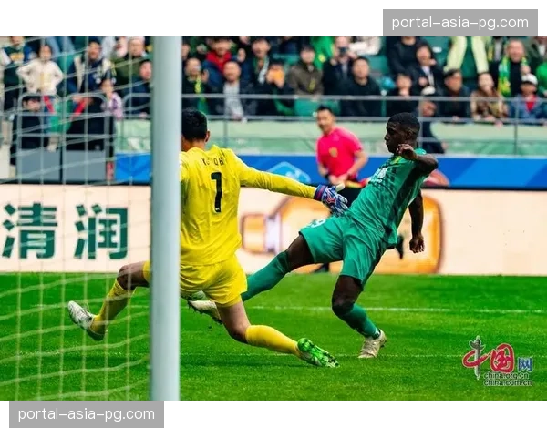 京沪大战半场技术统计：北京国安全队跑动距离领先，但冲刺次数少于上海申花